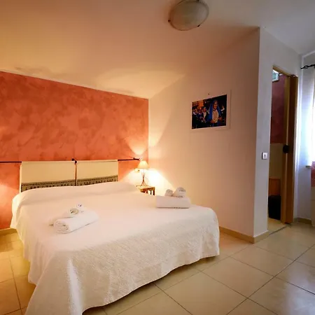 Domo Guest house *